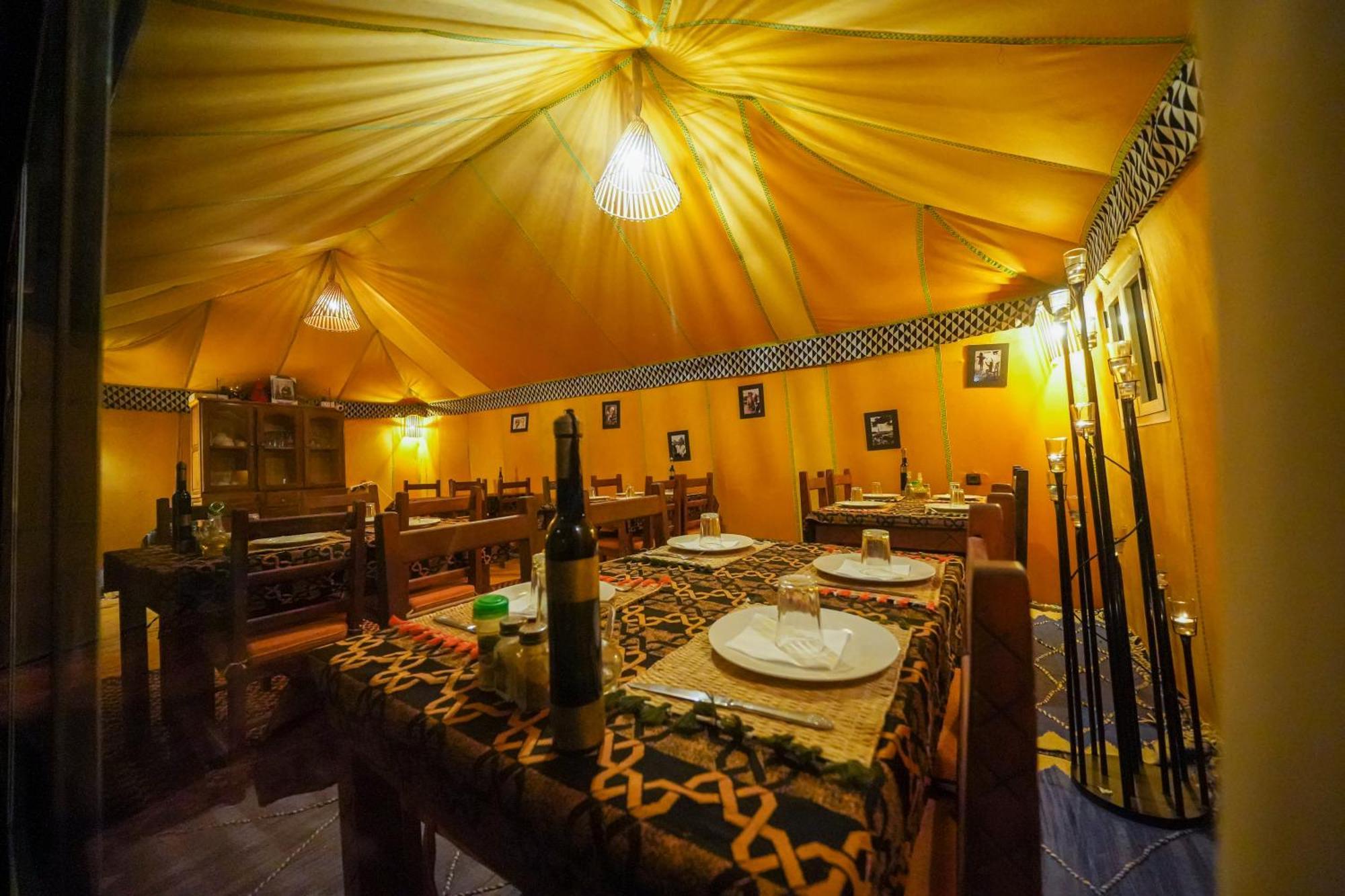 Horaz Merzouga Camp Exterior foto
